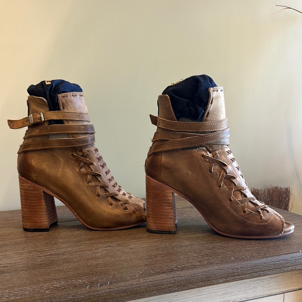 OG Freebird Eagle Size 9